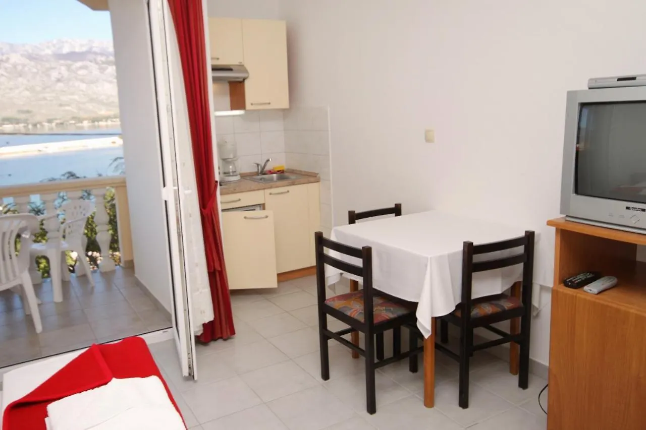 Apartments And Rooms By The Sea Vinjerac, Zadar - 3248 Vinjerac