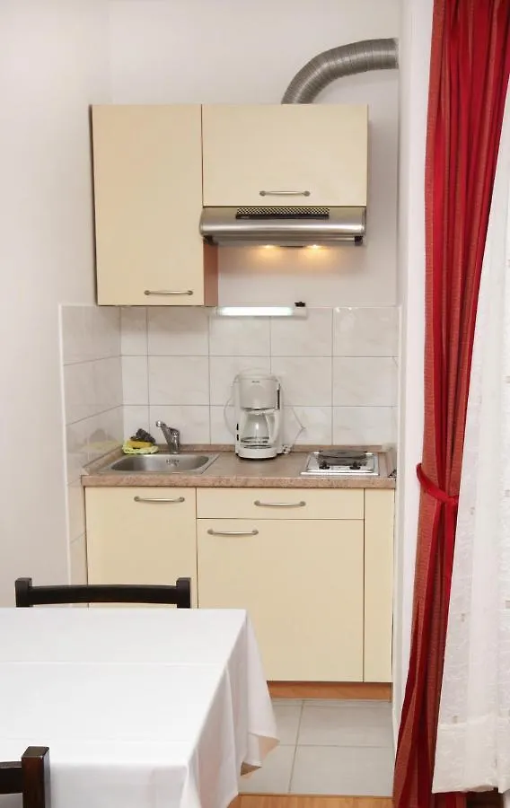 *** Gostinjska kuća Apartments And Rooms By The Sea Vinjerac, Zadar - 3248 Croatia