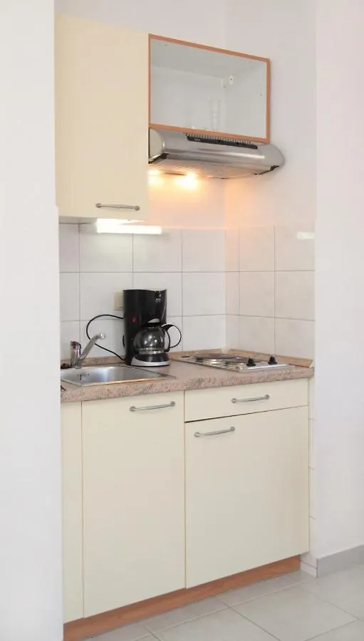 *** Guest house Apartments And Rooms By The Sea Vinjerac, Zadar - 3248 Croatia
