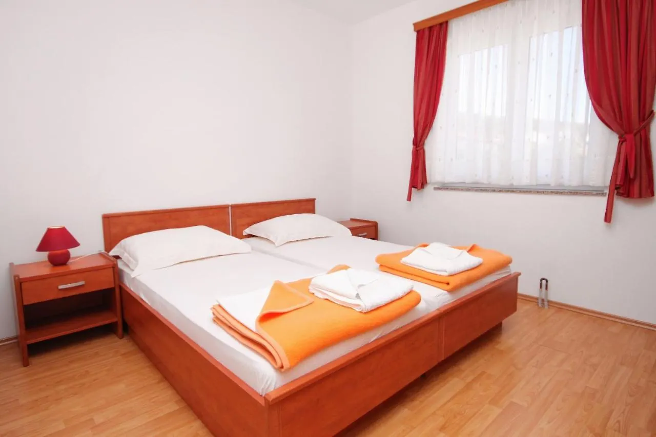 Apartments And Rooms By The Sea Vinjerac, Zadar - 3248 Croatia